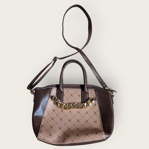 Crossi Baguette Crossbody Bag